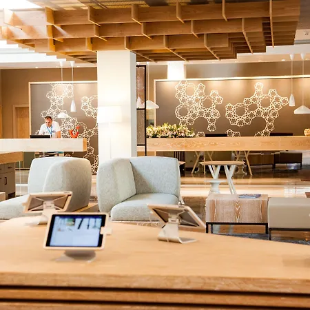 Tui Blue Park サルゲルメ