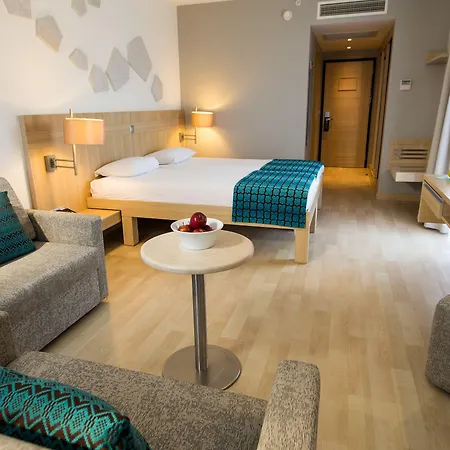 リゾート Tui Blue Park 4*