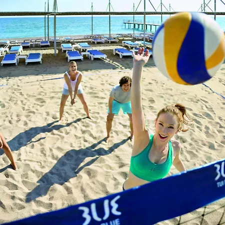 Tui Blue Park 4* サルゲルメ