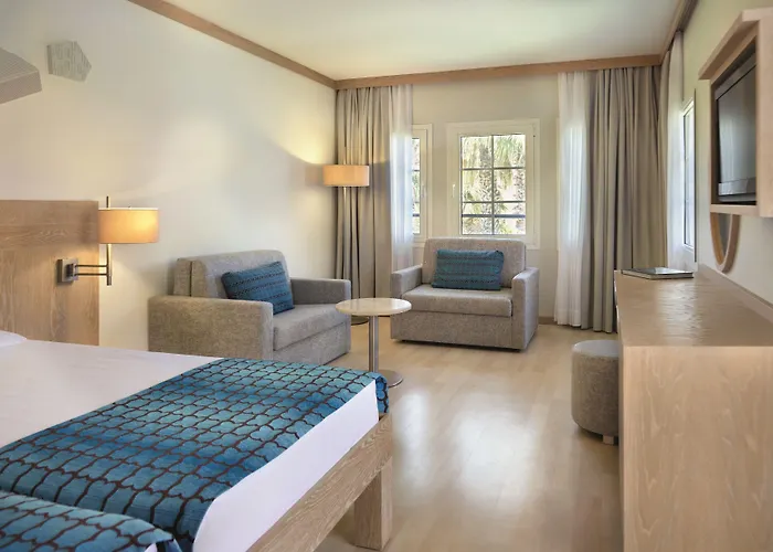 Tui Blue Park Resort 4*